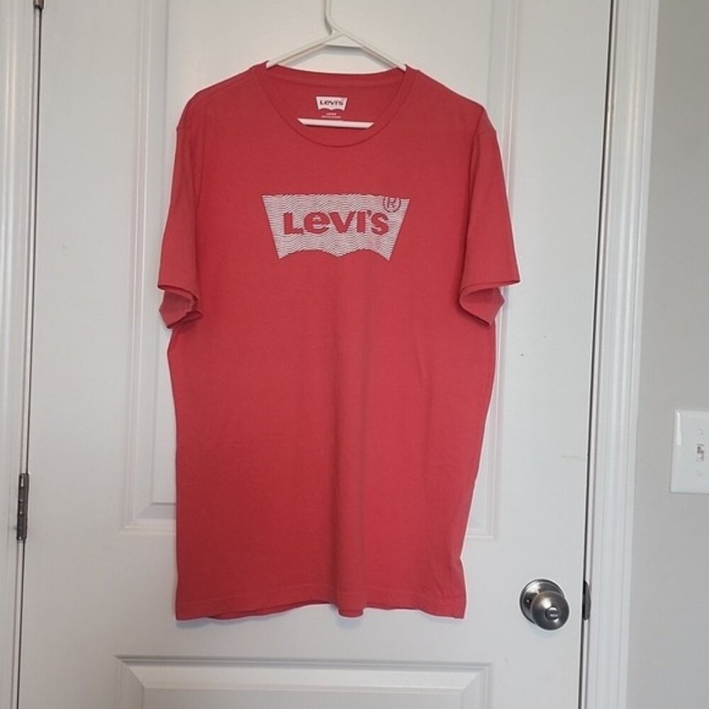 Levi's short sleeve t-shirt size large